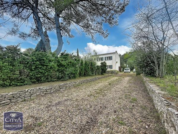 Maison à vendre 4 pièces 141m² Nîmes (30900)