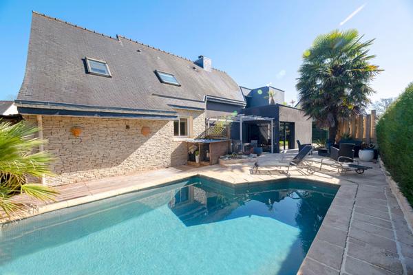 Maison Mordelles / 4 CHAMBRES / PISCINE / GARAGE / IMPASSE