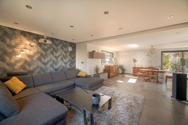 Maison Mordelles / 4 CHAMBRES / PISCINE / GARAGE / IMPASSE