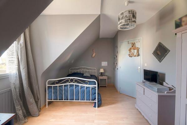 Maison Mordelles / 4 CHAMBRES / PISCINE / GARAGE / IMPASSE