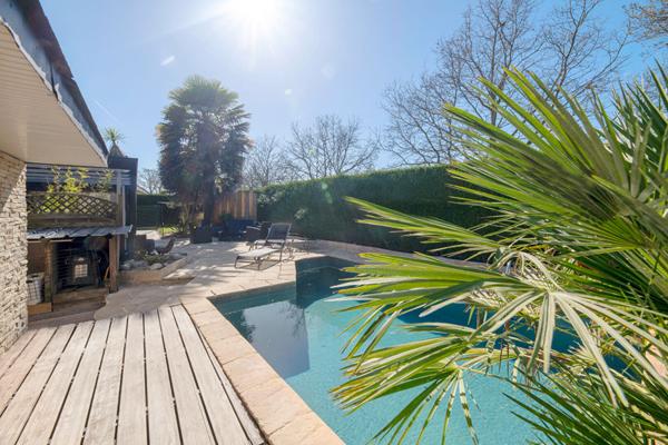 Maison Mordelles / 4 CHAMBRES / PISCINE / GARAGE / IMPASSE