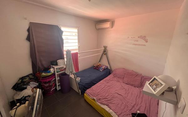 Appartement à vendre    3 pièces •  Cayenne