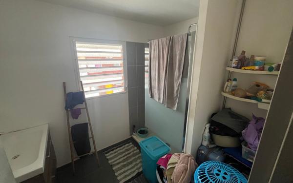 Appartement à vendre    3 pièces •  Cayenne