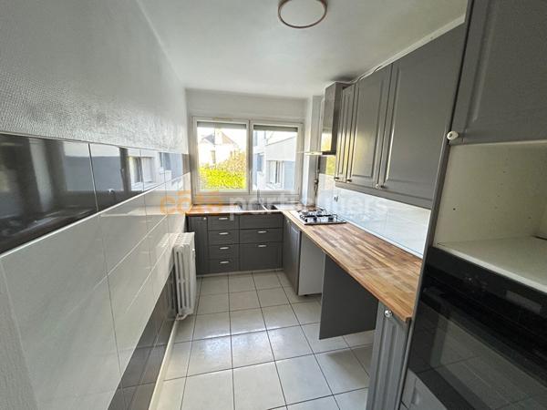 Vente Appartement62 m² - 3 Pièces - VILLENEUVE LE ROI (94290)