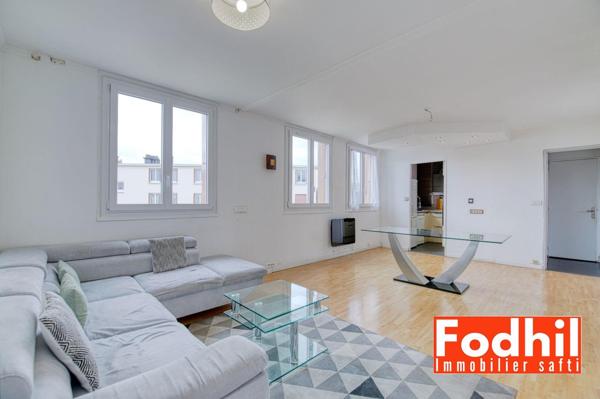 Châtenay-Malabry, Appartement 3 pièces de 61 m², 2 chambres avec cave.