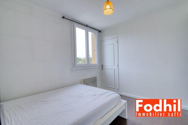 Châtenay-Malabry, Appartement 3 pièces de 61 m², 2 chambres avec cave.
