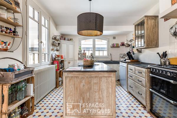 Belle citadine familiale avec piscine