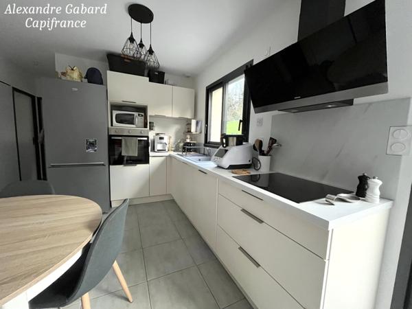 Maison de plain-pied - 2 chambres - Terrasse - Jardin clôturé