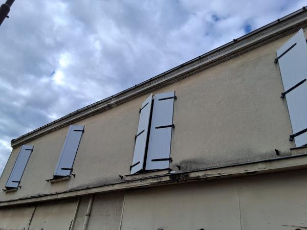 À vendre - Immeuble 250 m² situé à Rueil-Malmaison (92500)