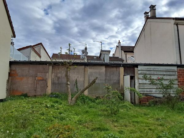 À vendre - Immeuble 250 m² situé à Rueil-Malmaison (92500)