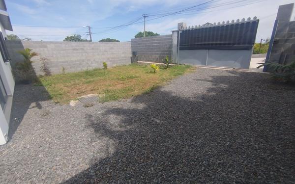 Maison à louer    2 pièces •  Saint-Louis