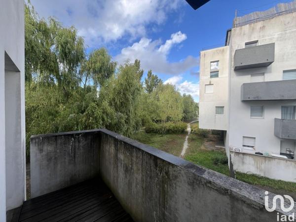 Location appartement 3 pièces 71 m² Mérignac