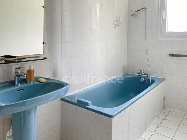 Maison à vendre 6 pièces PREVESSIN MOENS (01)