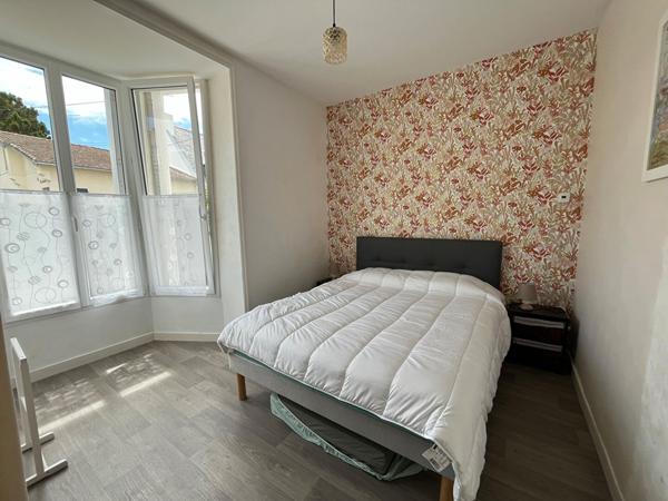 Proche Bois et plage du Nau