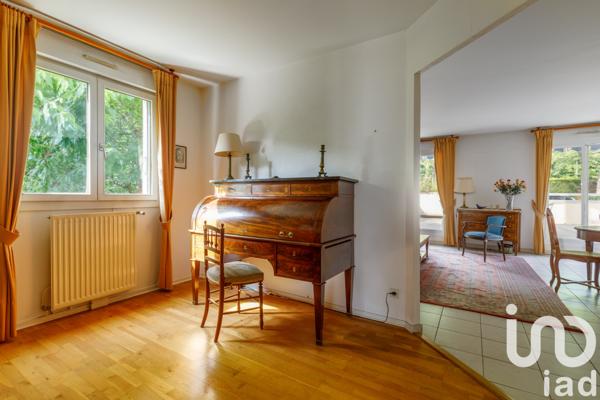 Appartement à vendre 5 pièces 114 m² Charbonnières-les-Bains