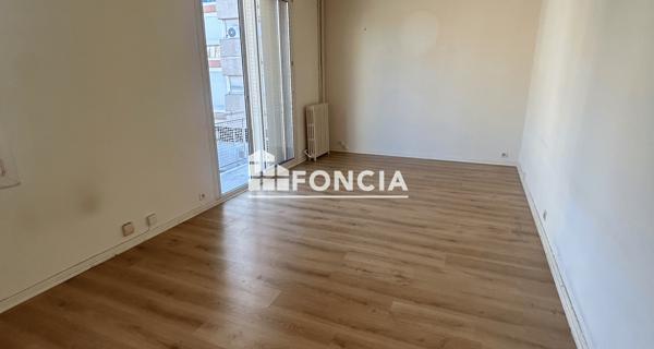 À vendre Appartement 4 pièces 70 m² - Marseille 13008
