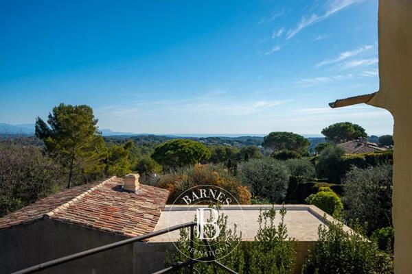 Mouans-Sartoux, Villa 4 Chambres -  120 m² à vendre