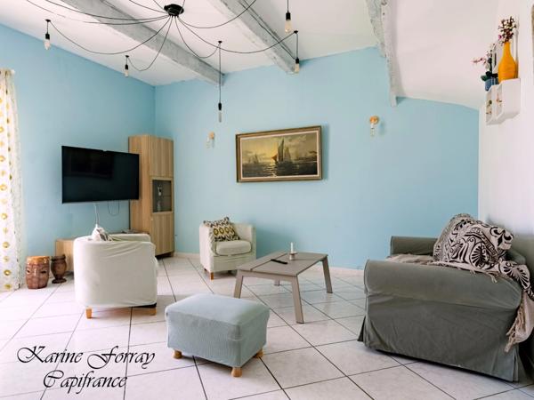 Maison de village 5 pièces avec jardin à vendre CAPESTANG (34)