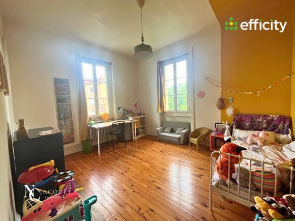 Maison 5 pièces - 120 m² Exclusivité efficity