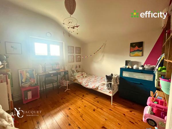 Maison 5 pièces - 120 m² Exclusivité efficity