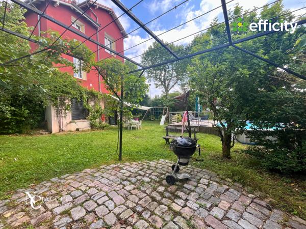 Maison 5 pièces - 120 m² Exclusivité efficity