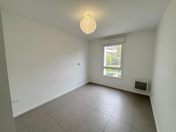 Magnifique appartement T3 avec terrasse couverte et