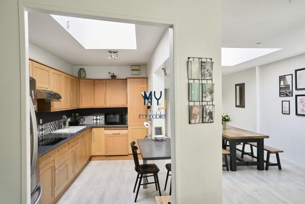 MAGNIFIQUE 1930 AVEC GARAGE - CENTRE DE SAINT-ANDRE-LEZ-LILLE