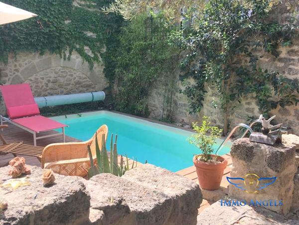 Magnifique maison de village 90m² avec jardin et piscine