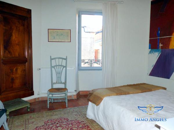 Magnifique maison de village 90m² avec jardin et piscine