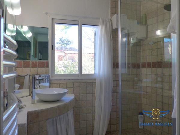 Magnifique maison de village 90m² avec jardin et piscine