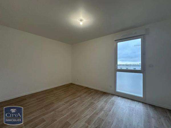Appartement à louer 2 pièces 43.02m² Luisant (28600)