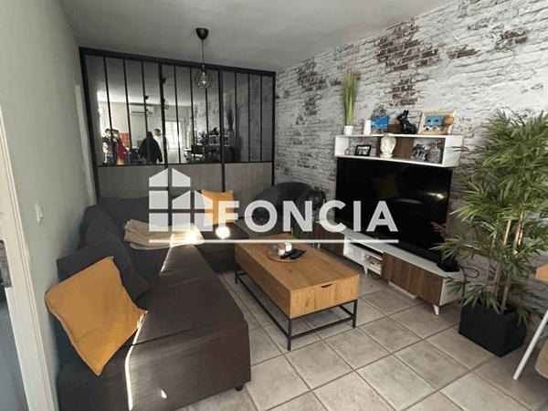 Location Appartement 2 pièces 43 m² - 5 IMPASSE DES CHASSEURS Gignac La Nerthe 13180