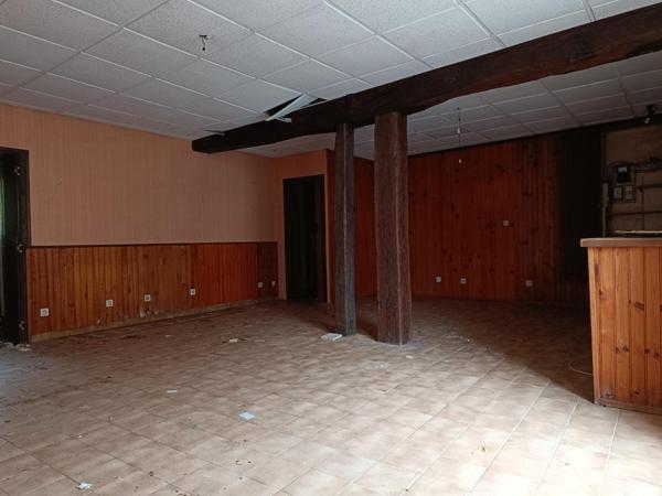 Maison de Bourg au coeur d'un village à restaurer