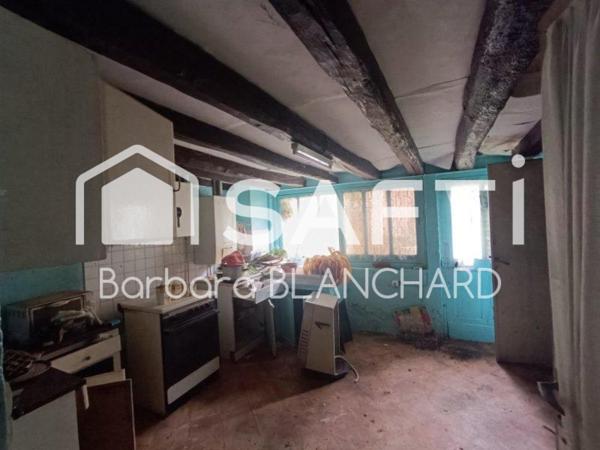 Maison de Bourg au coeur d'un village à restaurer