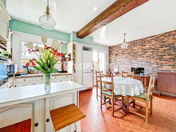Achat maison Mont-Saint-Aignan - 7 pièce(s) - 136 m² - 327 000 €