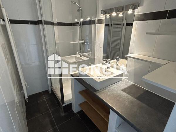 Location Appartement 4 pièces 69.71 m² - 2 RUE RAOUL PONTET Roman Sur Isere 26100