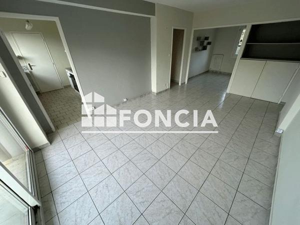 Location Appartement 4 pièces 69.71 m² - 2 RUE RAOUL PONTET Roman Sur Isere 26100