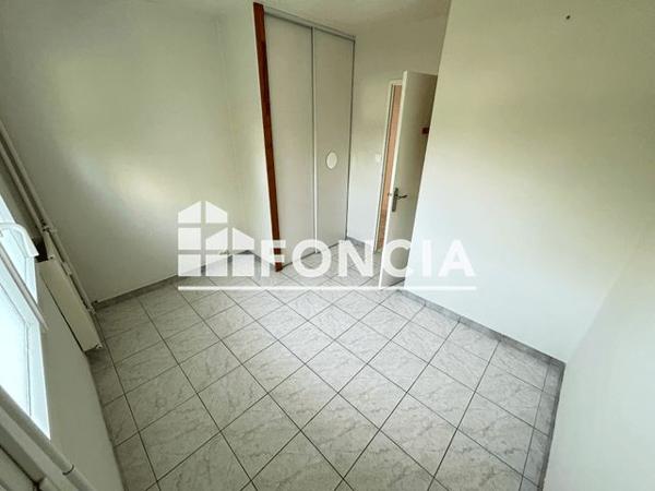 Location Appartement 4 pièces 69.71 m² - 2 RUE RAOUL PONTET Roman Sur Isere 26100