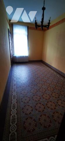 Ancien corps de ferme avec grange et pâtures