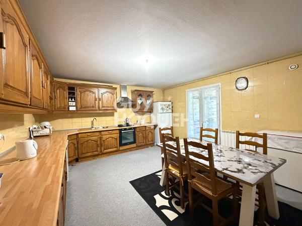 A 10 MN DE SAINT-DOULCHARD