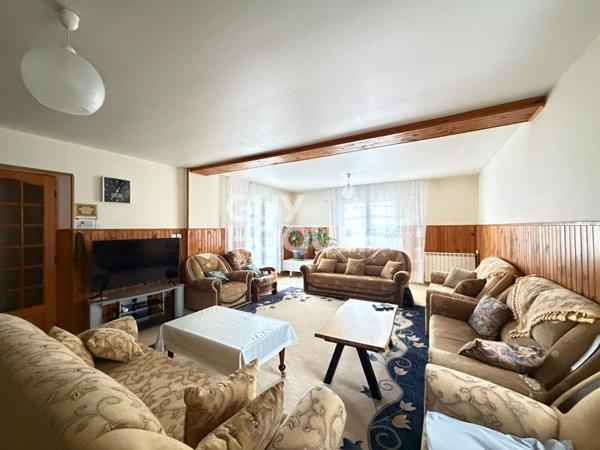 A 10 MN DE SAINT-DOULCHARD