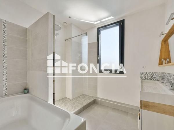 À vendre Maison 5 pièces 160 m² - Le Plessis-robinson 92350