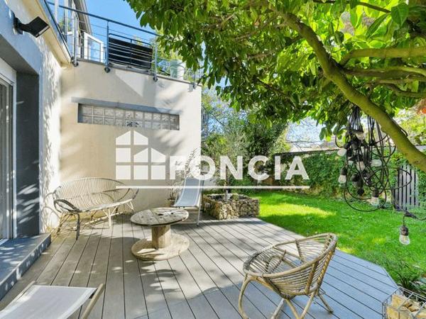 À vendre Maison 5 pièces 160 m² - Le Plessis-robinson 92350