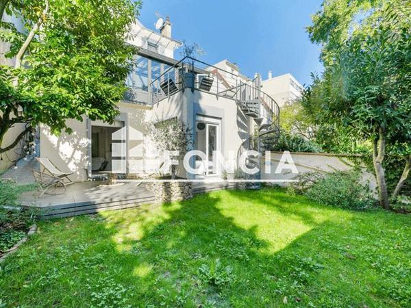 À vendre Maison 5 pièces 160 m² - Le Plessis-robinson 92350