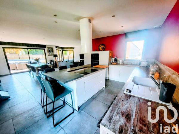 Maison à vendre 7 pièces 188 m² Port-Jérôme-sur-Seine