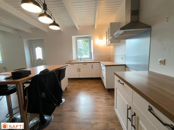 MAISON EN PIERRE CENTRE BOURG