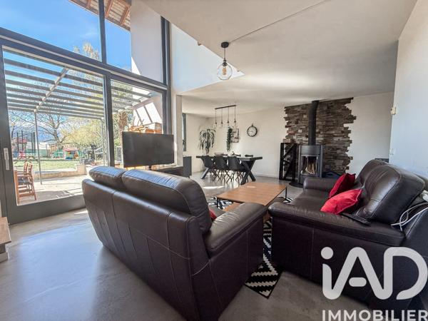 Location maison 4 pièces 135 m² Viry