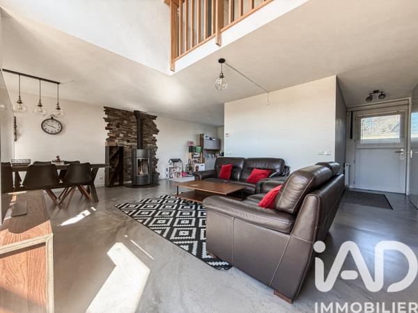 Location maison 4 pièces 135 m² Viry