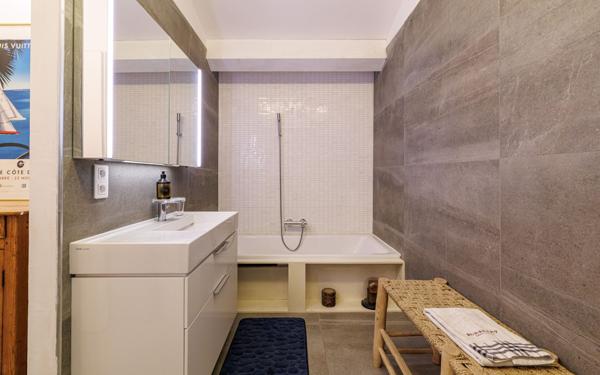 Maison à vendre    4 pièces •  Tourrette-Levens