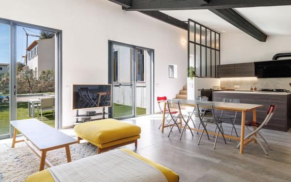 Maison à vendre    4 pièces •  Tourrette-Levens